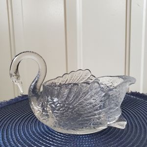 Mid Century Glass Swan Candy Dish/ Trinket/ Vase